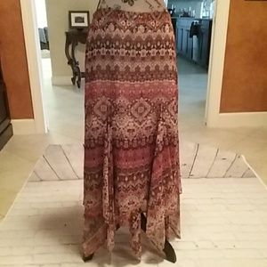 V Cristina Flowy Hankerchief Hemline Skirt